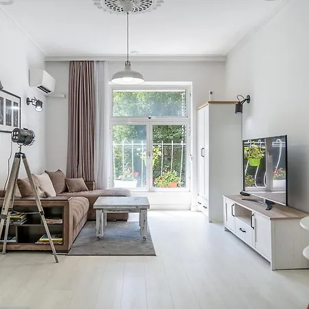 Jazz & Wine - Luxury By The Sea & Parking & Hbo & Netflix Βάρνα