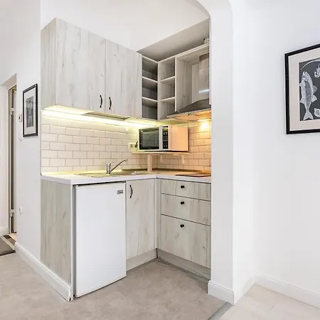 Jazz & Wine - Luxury By The Sea & Parking & Hbo & Netflix Βάρνα