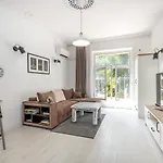 Jazz & Wine Apartment & Next To Sea Garden & Parking & Hbo & Netflix & 2 Bathrooms Apartament *