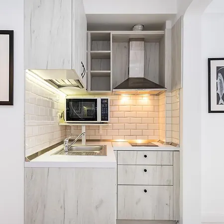 Jazz & Wine Apartment & Next To Sea Garden & Parking & Hbo & Netflix & 2 Bathrooms Διαμέρισμα Βάρνα