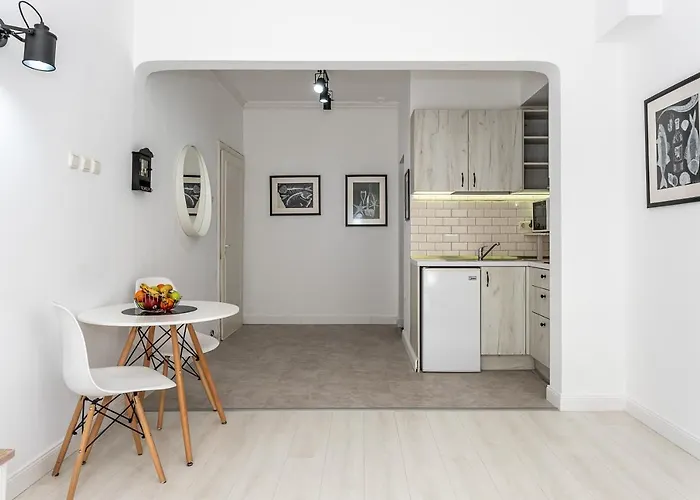 Jazz & Wine Apartment & Next To Sea Garden & Parking & Hbo & Netflix & 2 Bathrooms Διαμέρισμα