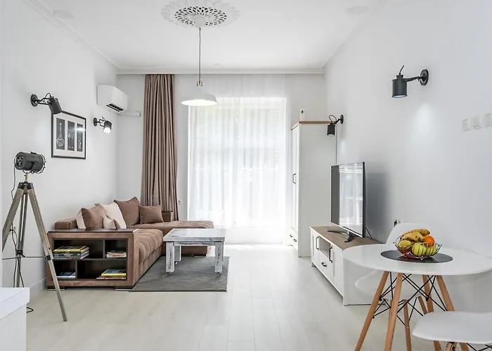 Jazz & Wine Apartment & Next To Sea Garden & Parking & Hbo & Netflix & 2 Bathrooms Βάρνα