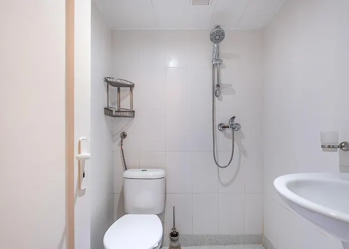 Jazz & Wine Apartment & Next To Sea Garden & Parking & Hbo & Netflix & 2 Bathrooms * Βάρνα