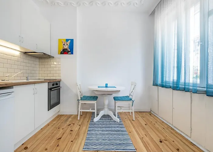 Διαμέρισμα Jazz & Wine Apartment & Next To Sea Garden & Parking & Hbo & Netflix & 2 Bathrooms Βάρνα